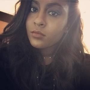 Meet your Posher, Leshuna